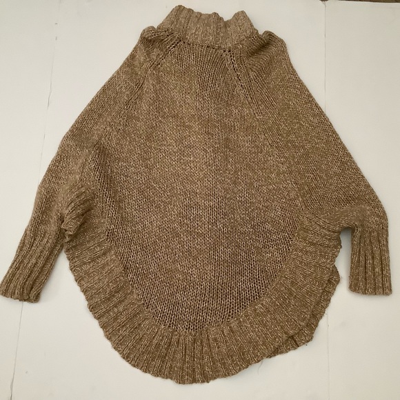 Michael Kors Brown Knit Poncho with Toggle Accents - Picture 2 of 9